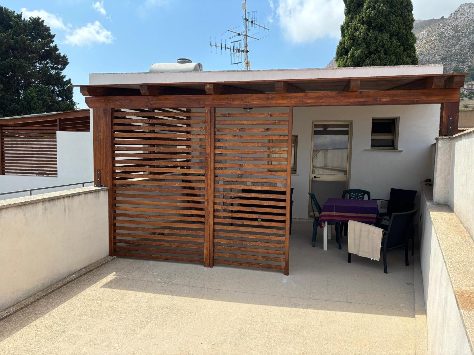 Camere Con Terrazzino Valderice Bagian luar foto
